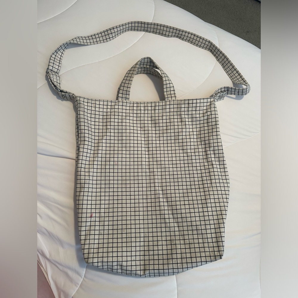 BAGGU duck bag in natural grid
